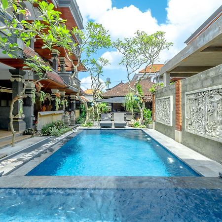 Suarsena Ubud Luaran gambar