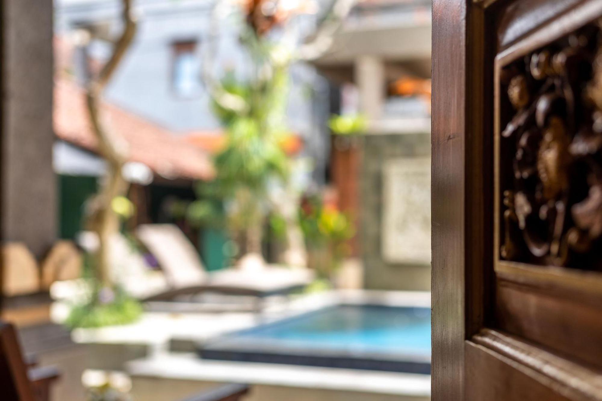 Suarsena Ubud Luaran gambar